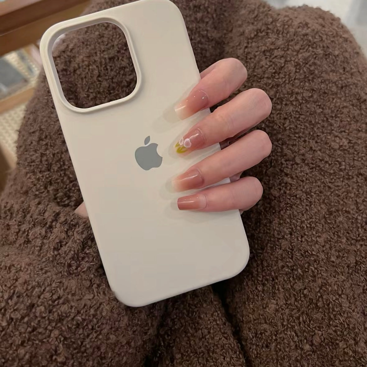 iPhone 16 Series - Silicone Case - Extra Colors