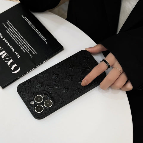 SCHWARZE LV CUSTOM-SEITE 